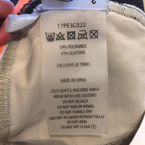 P.E Nation the Breaker Crop Bra - Picture 10 of 16